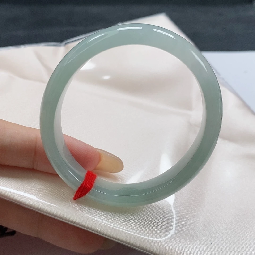 【闪购商品】翡翠手镯（贵妃镯）未镶嵌310号