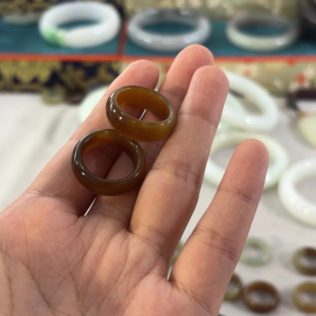 三***花手链未镶嵌和田玉（糖玉）