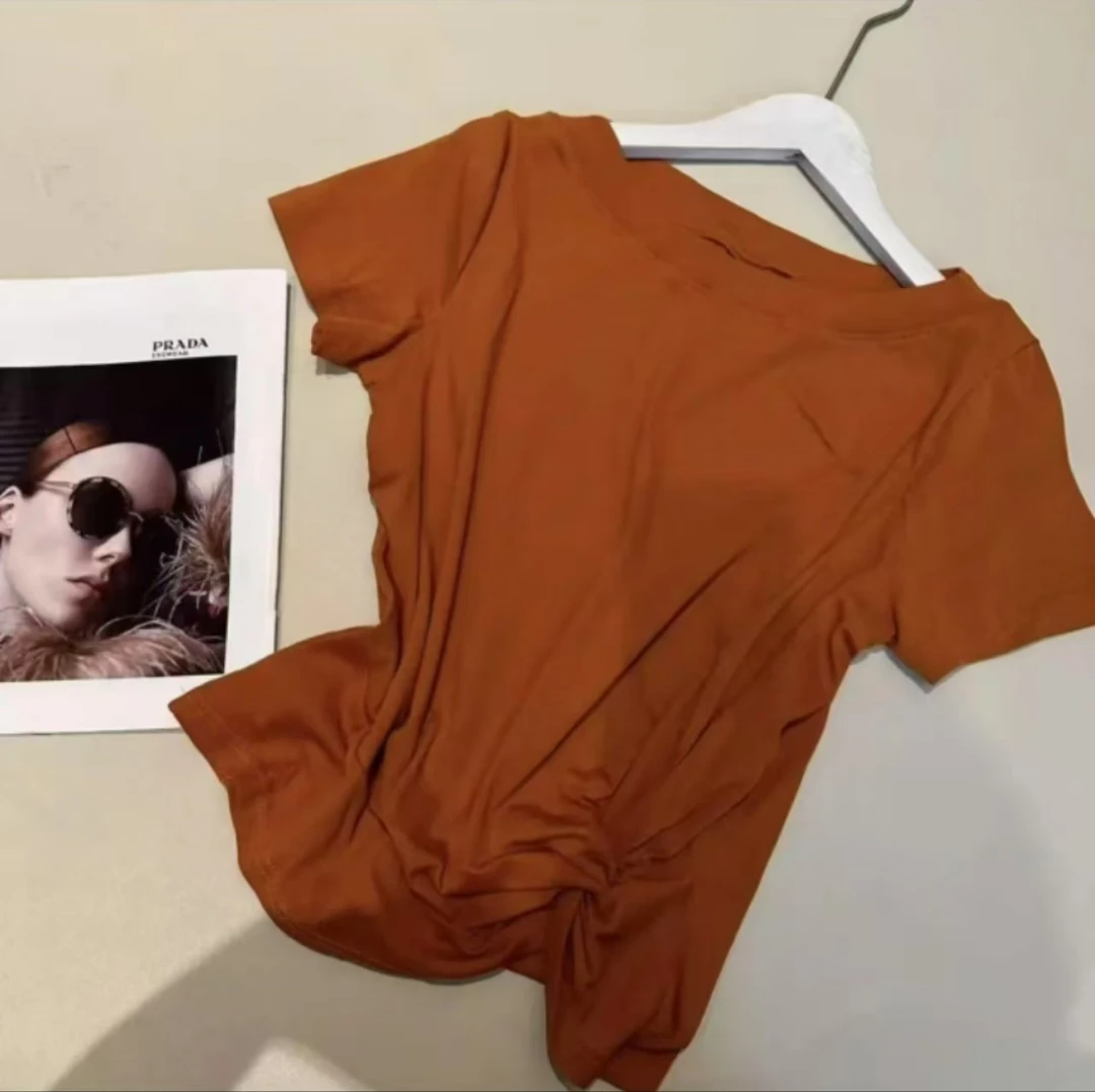 《优麦汇》Y5889夏款一字领设计感时尚百搭短袖显瘦上衣女