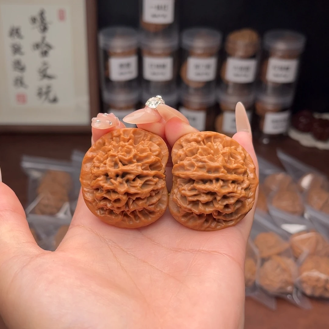 吊坠文玩核桃?****胃秦闷41