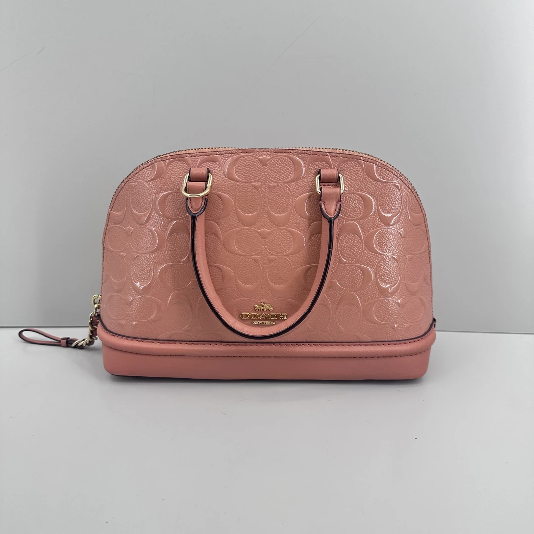 95新 COACH/蔻驰 小林粉色浮雕贝壳包25x17x9cmB011422