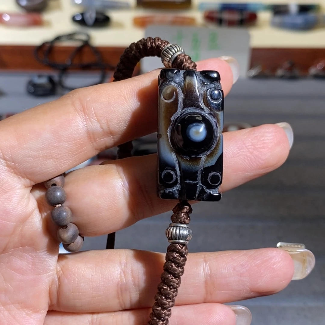 p***s玛瑙/玉髓颈饰合金