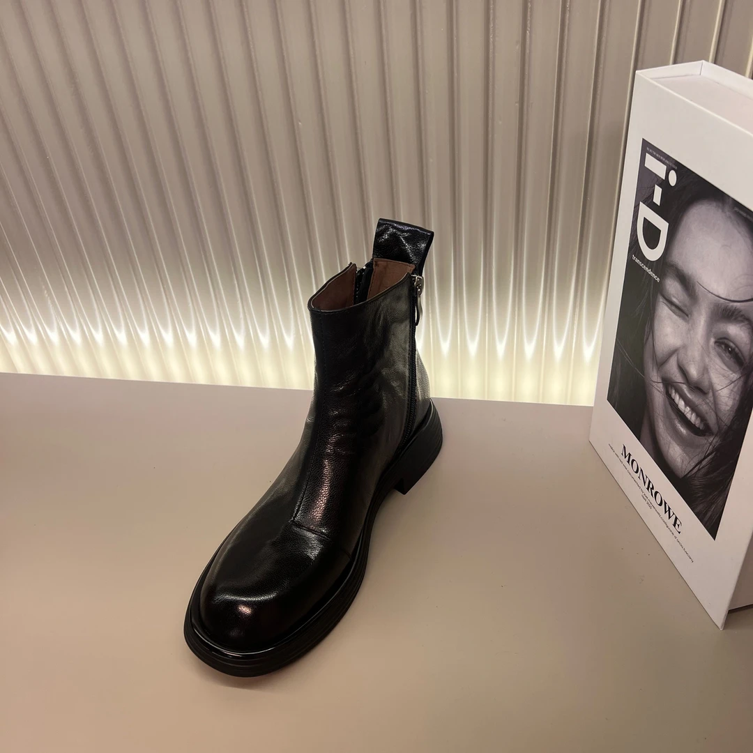 【Sensek】3.5cm,2024秋冬新款真皮厚底圆头女靴子英伦风短靴X2835