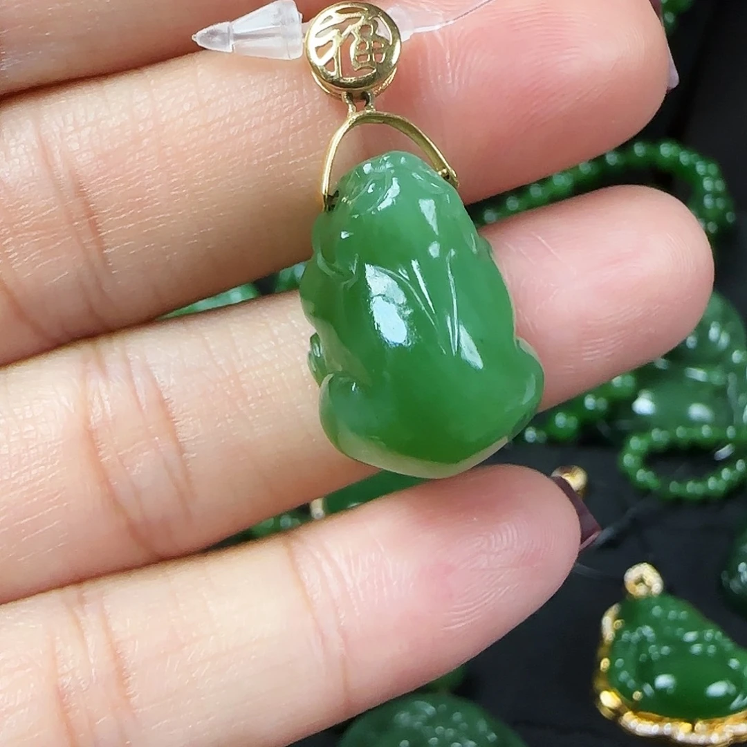 和田玉（碧玉）18K金镶嵌颈饰