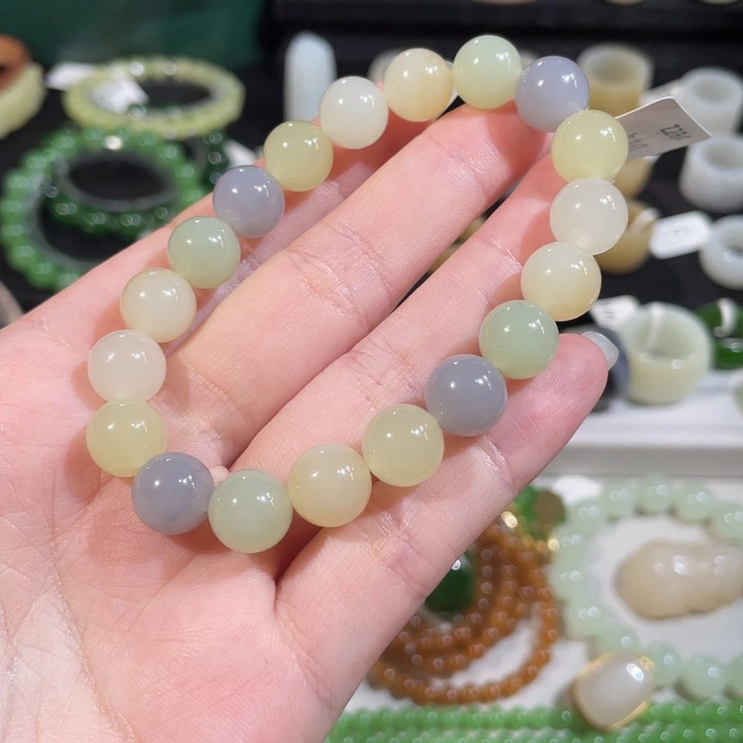 和田玉未镶嵌手串