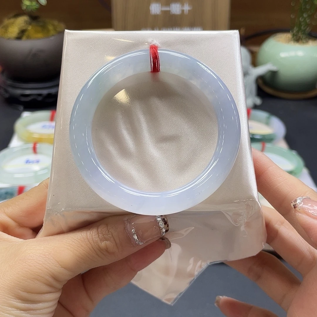 翡翠未镶嵌手镯10 号