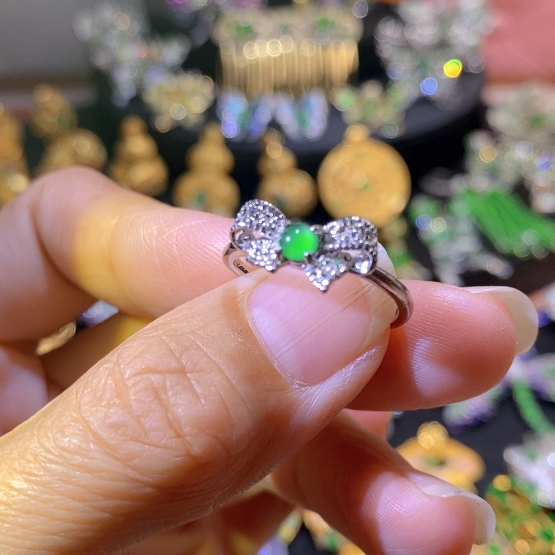 银S925镶嵌挂件翡翠