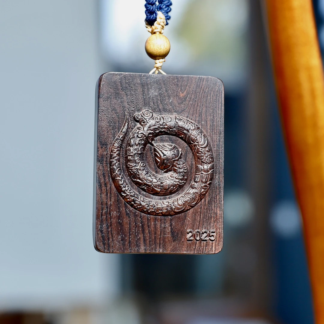 紫光檀雕刻灵芝蛇（蛇年伴手礼）