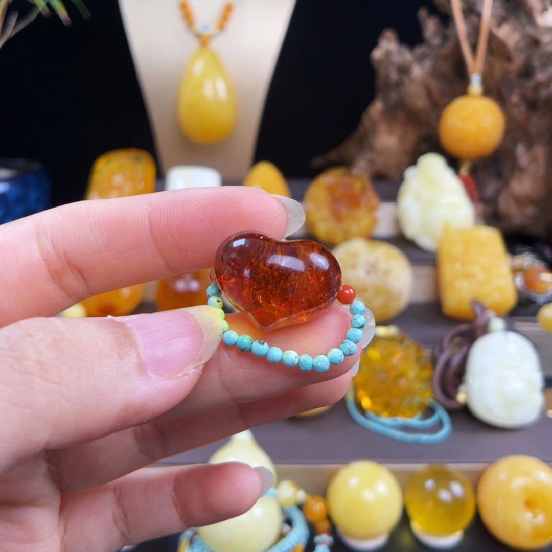 【闪购商品】未镶嵌琥珀珠宝奇石