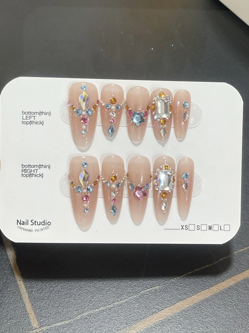 【花里胡哨】施华洛华子高级可拆卸式穿戴甲