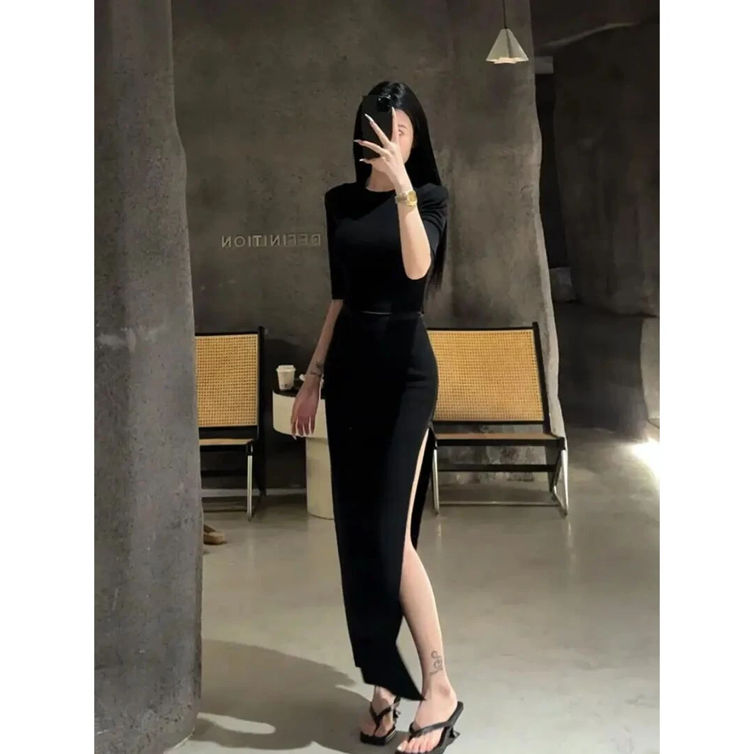 夏季新款高级感修身短款圆领短袖上衣气质高腰包臀开叉半身裙