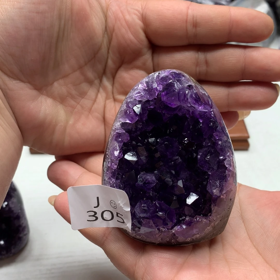 未镶嵌紫晶大型摆件（非配饰）a***膀