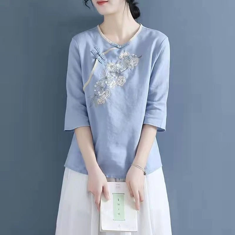 【现货+运费险】民族风女装复古盘扣刺绣上衣女棉麻七分袖上衣Y19
