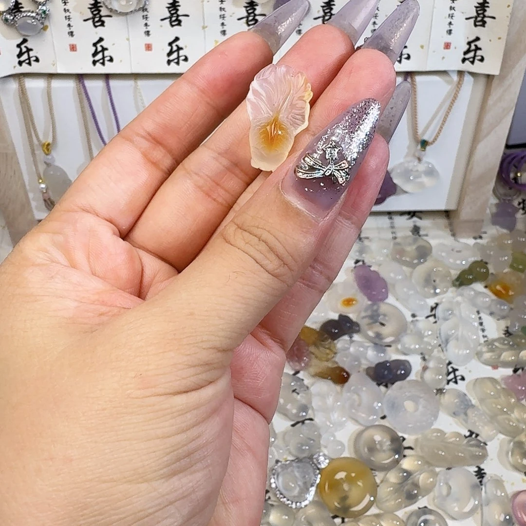 小***.玛瑙/玉髓颈饰未镶嵌