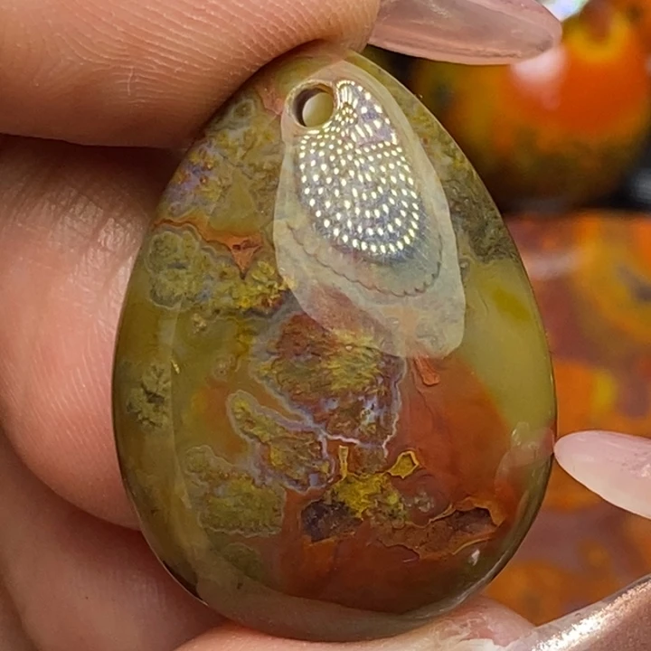 玛瑙/玉髓颈饰未镶嵌