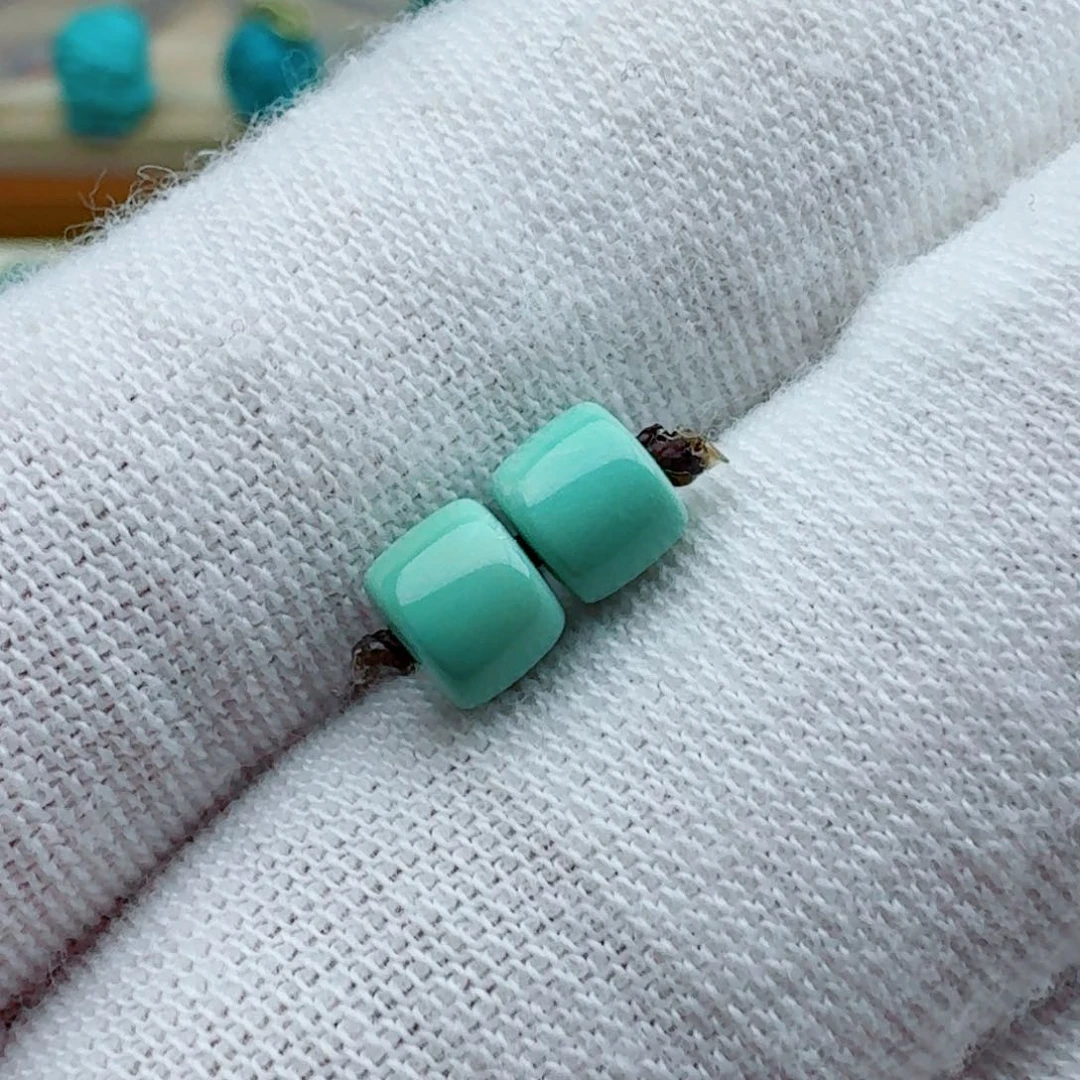 绿松石未镶嵌直切对珠5.2卧*