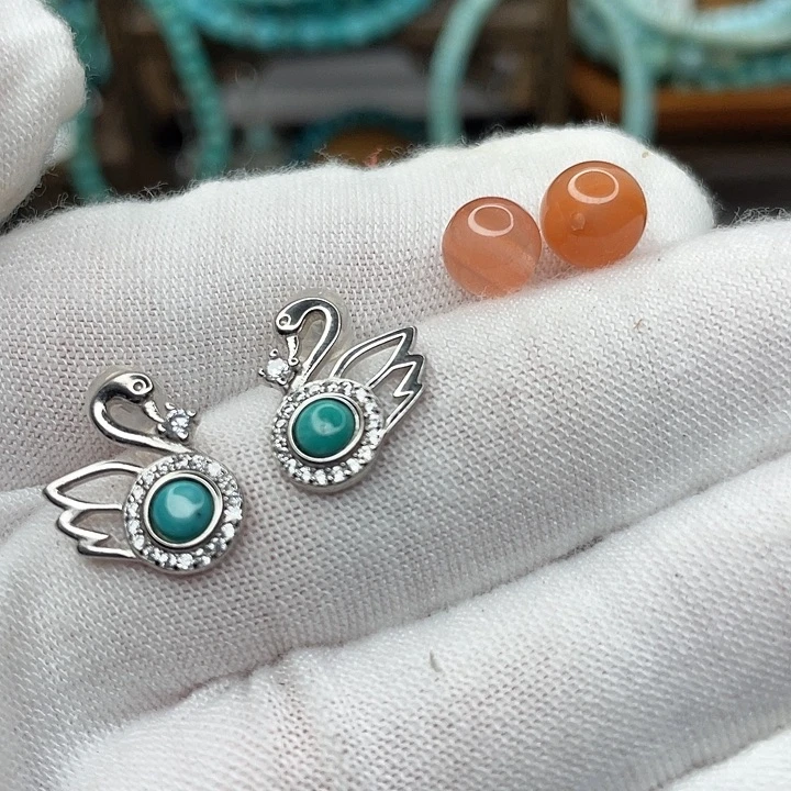 南红玛瑙未镶嵌珠宝奇石