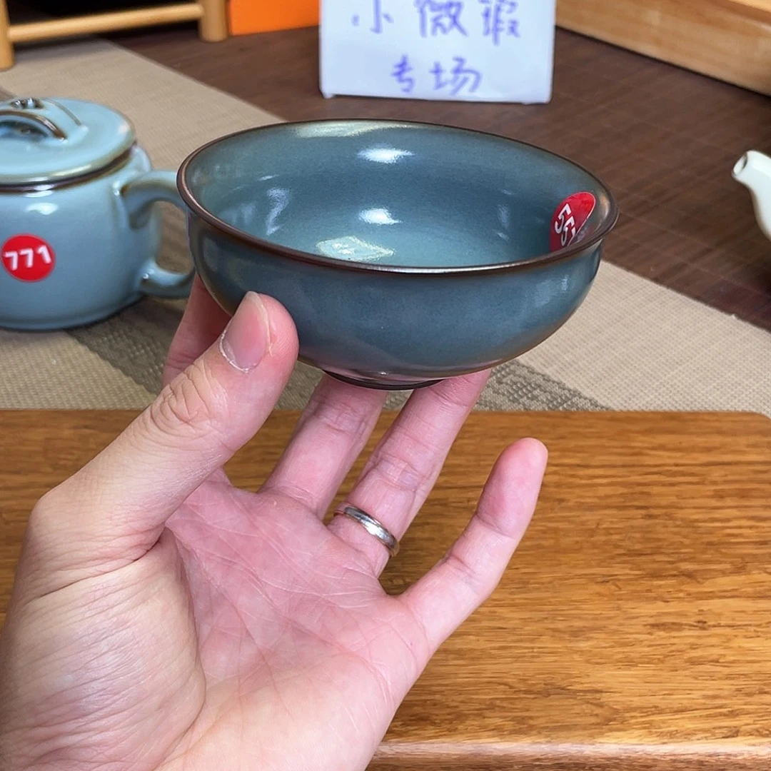 瓷片小微瑕。。。。。。。。。。。。