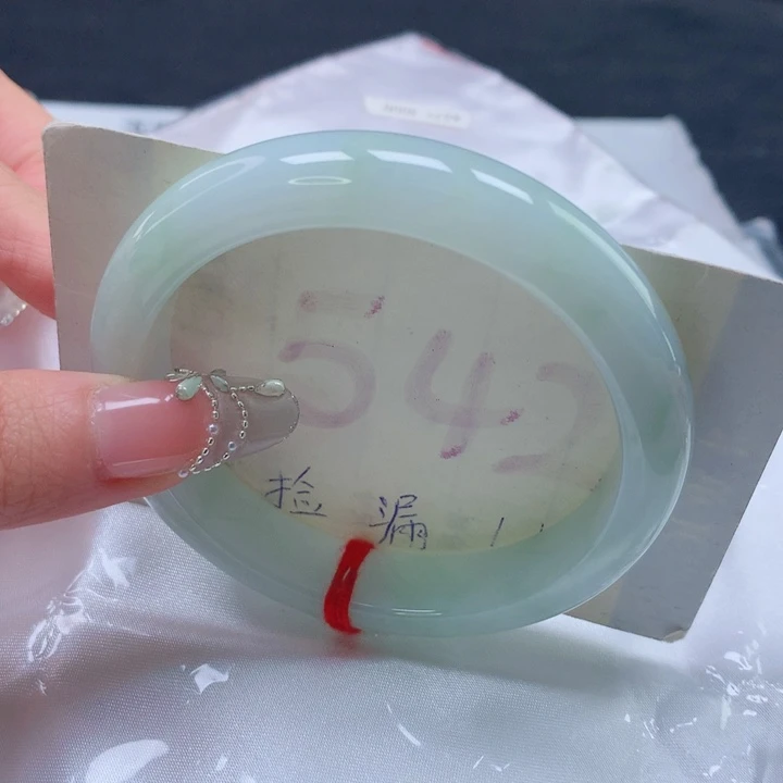 翡翠未镶嵌手镯圈口5657