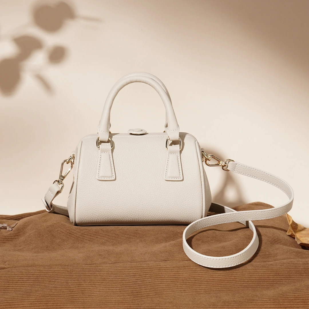 岩牛【小浩推荐】夏季新款波士顿手提斜挎包女百搭小众肩包YN3590