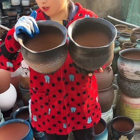 口19高19瑕疵口磕碰。