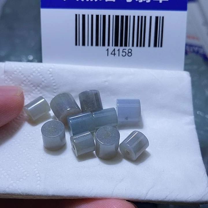 翡翠未镶嵌颈饰天光墟翡翠市场现金代购