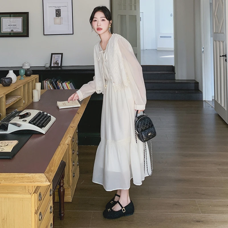 白色温柔风连衣裙女两件套2025新款春秋季韩系减龄中长款裙子套装