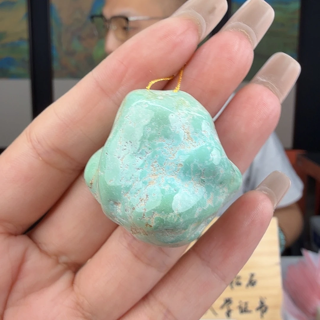 绿松石未镶嵌珠宝奇石