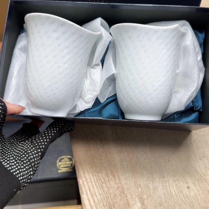 瓷片噗哈哈哈哈哈哈哈哈哈