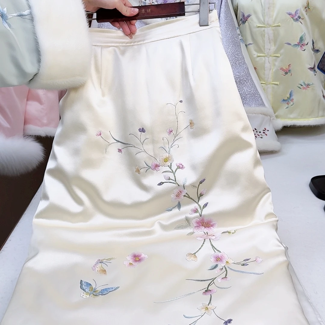 织绣真丝苏绣半身裙 冬款