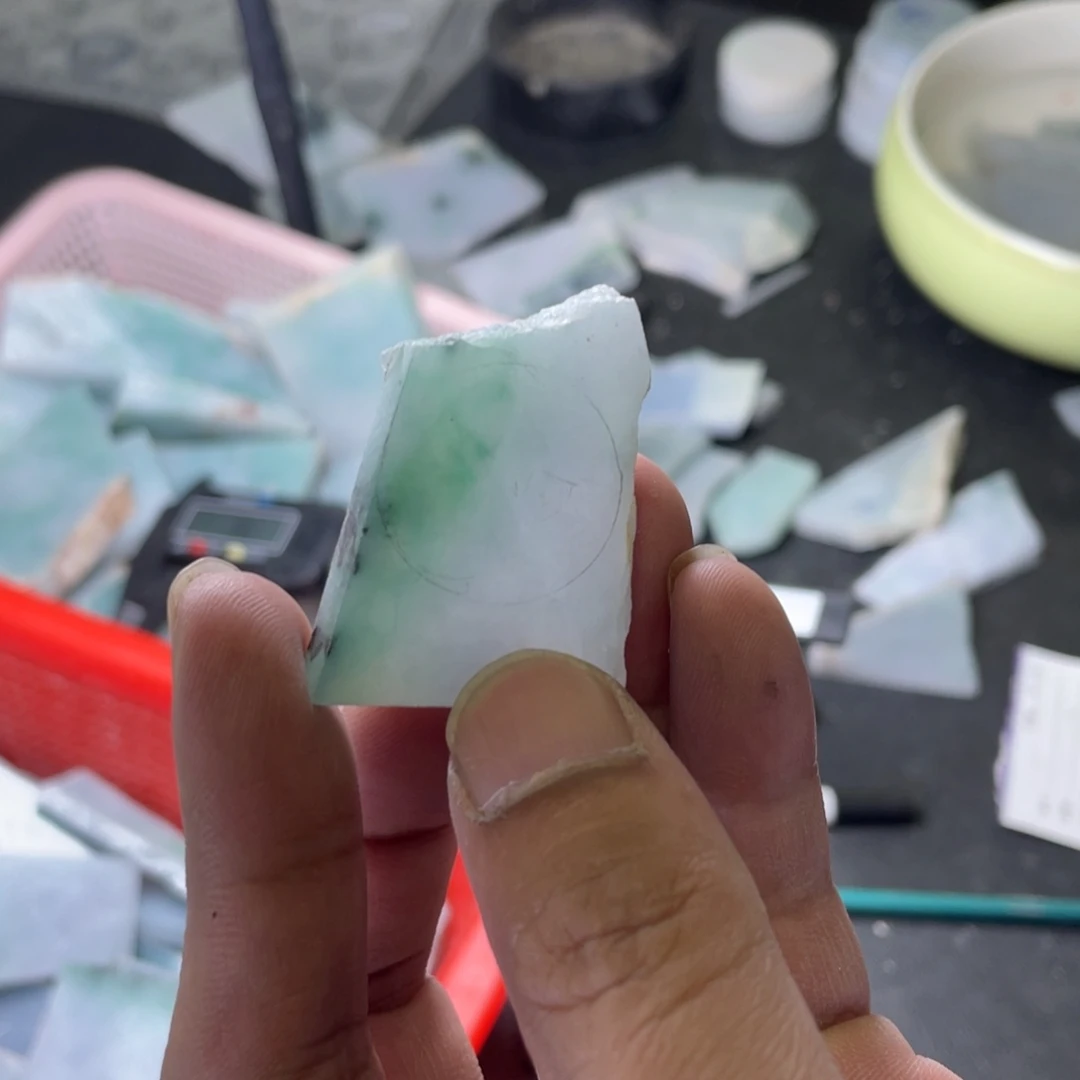 定制翡翠未镶嵌翡翠