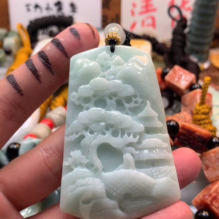 翡翠未镶嵌颈饰保真天然a货翡翠