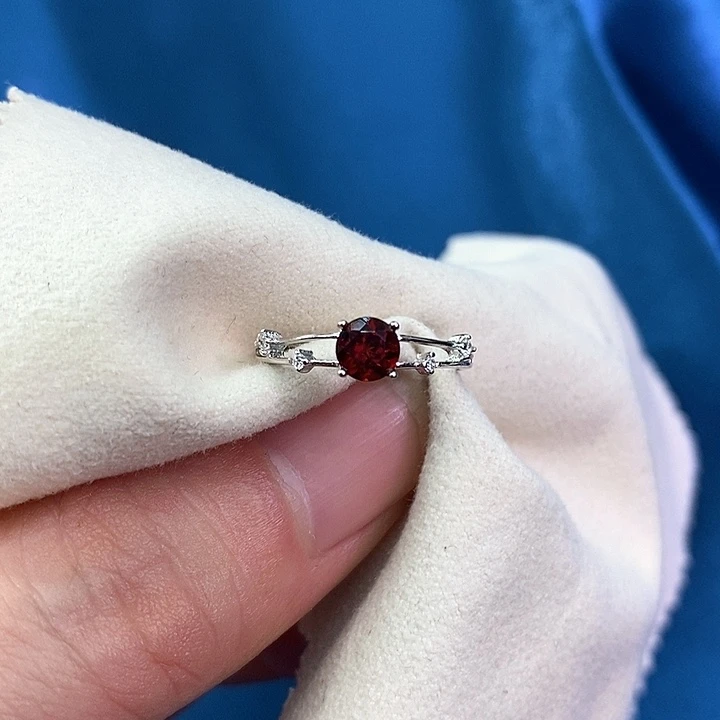 石榴石戒指银S925镶嵌响*响