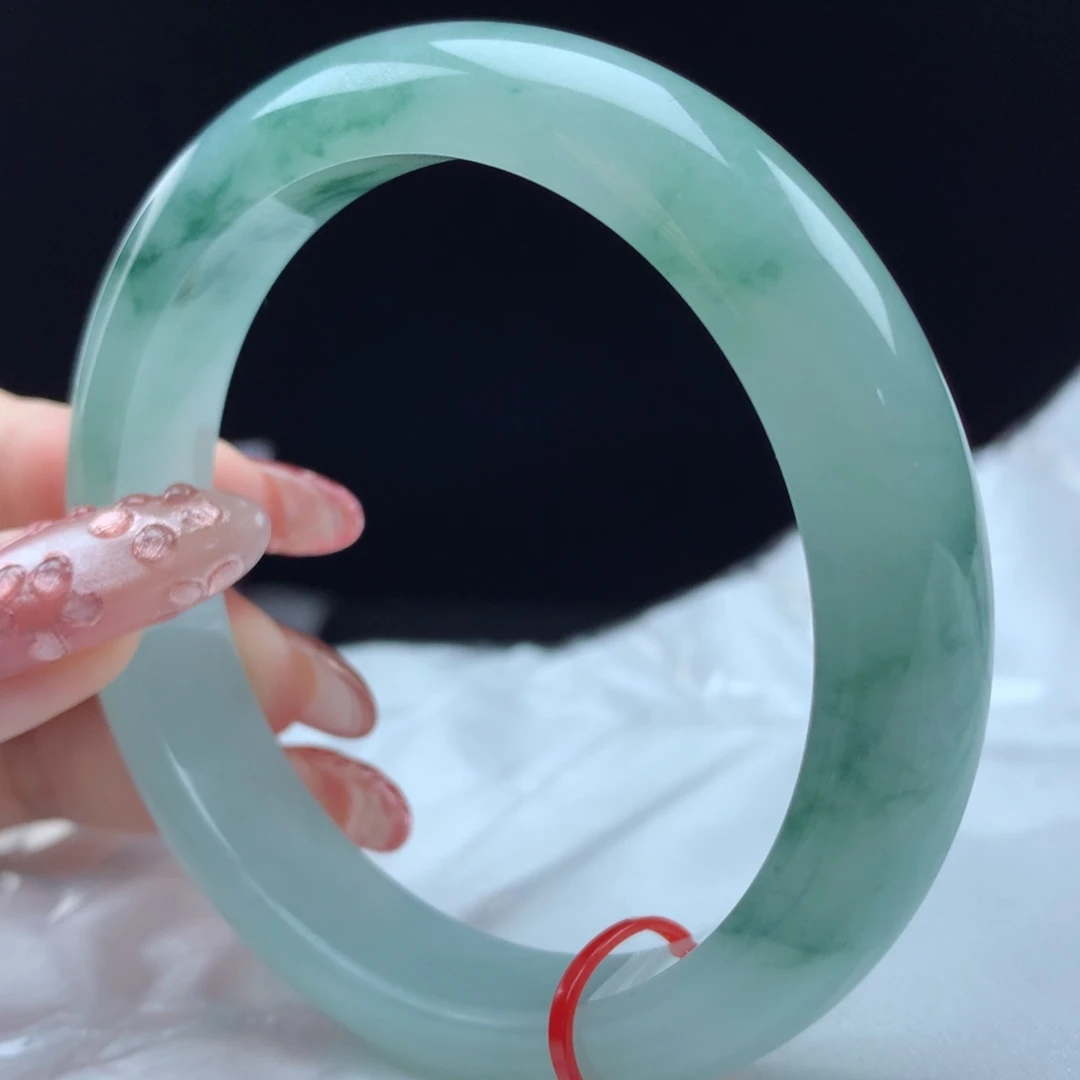 未镶嵌手镯翡翠97241，