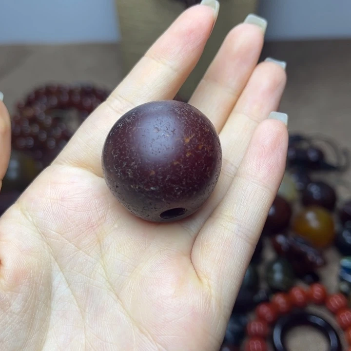 哥***事玛瑙/玉髓未镶嵌玛瑙珠子1111