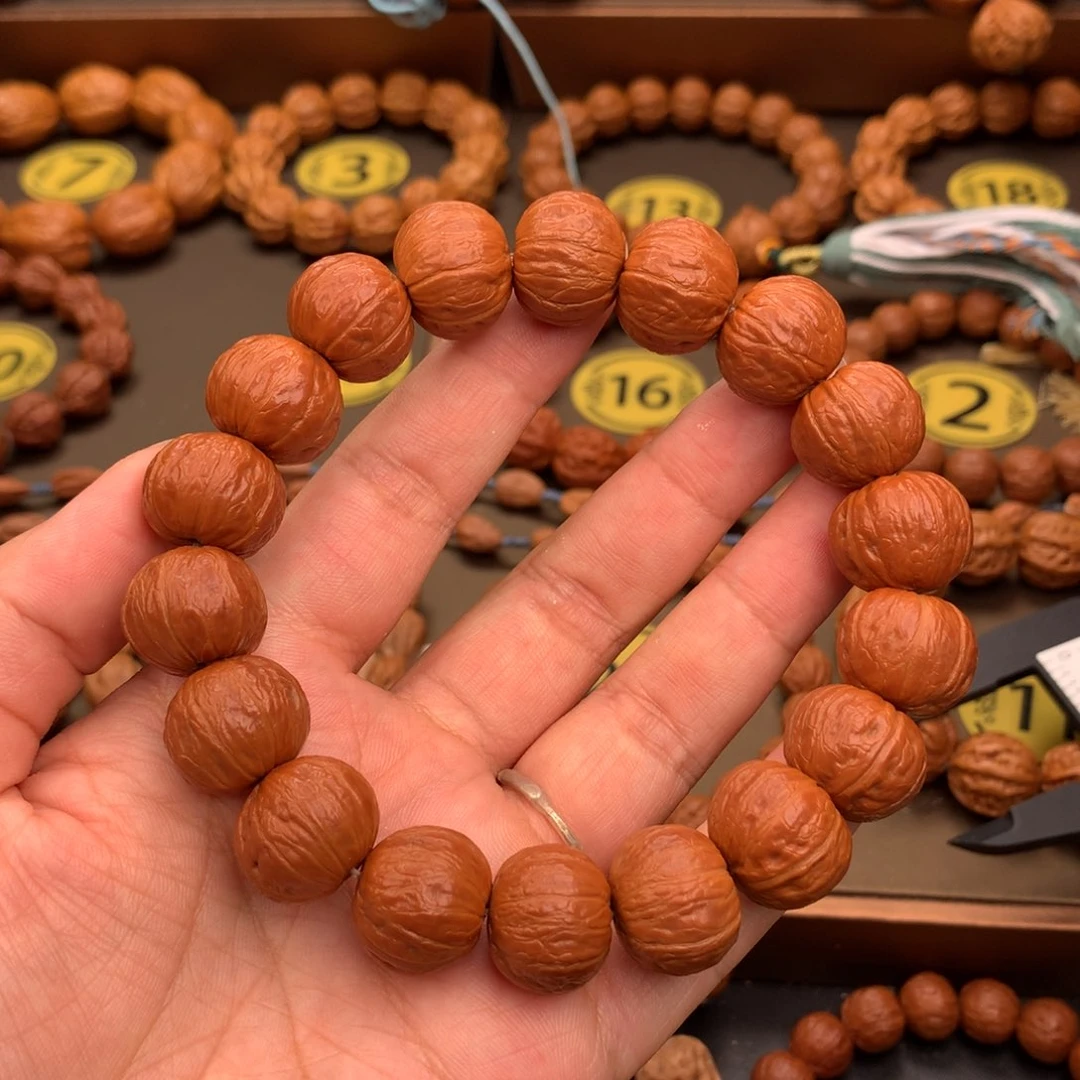 文玩核桃手串?**比17尺寸