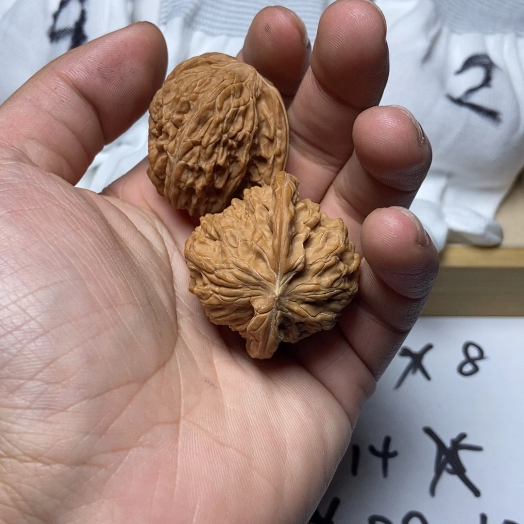 文玩核桃把件核桃