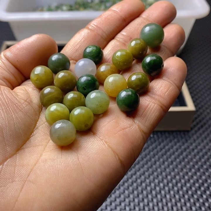 和田玉（糖玉）珠宝半成品未镶嵌