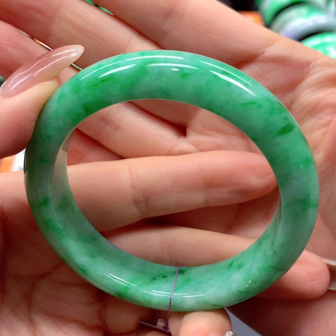 未镶嵌手镯翡翠翡翠