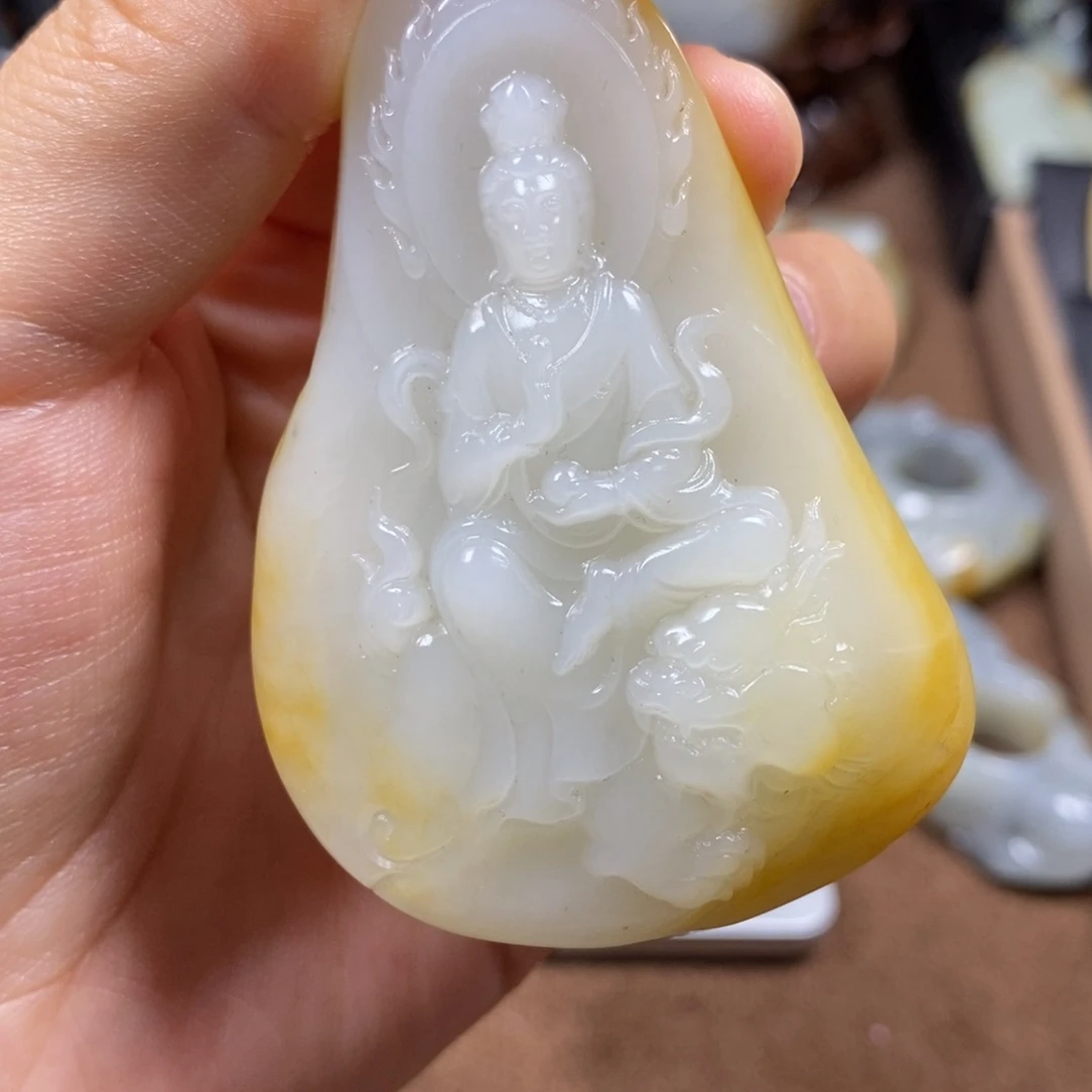 我***鱼和田玉未镶嵌挂件