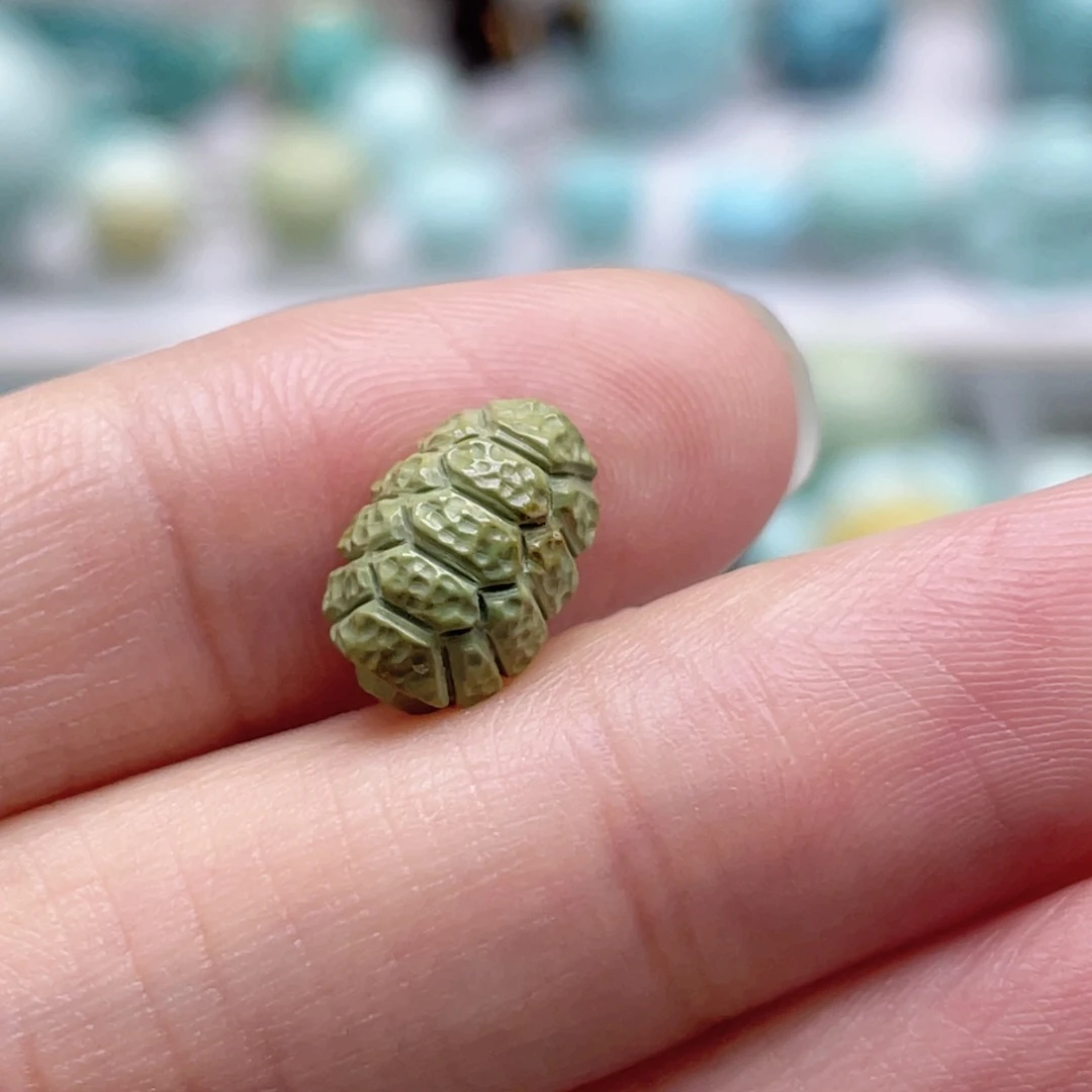 未镶嵌南红玛瑙珠宝奇石