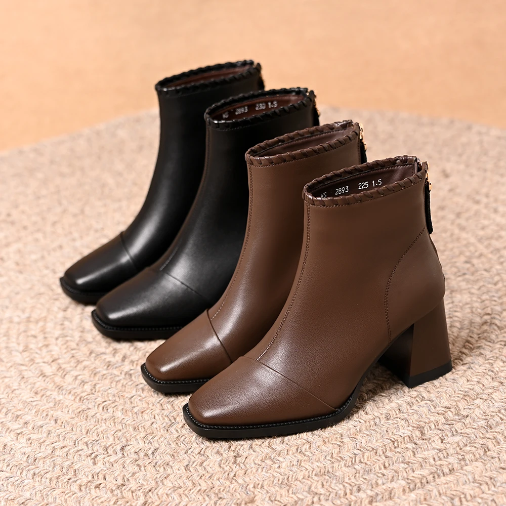 法式方头粗跟短靴女2025秋冬新款百搭后拉链显瘦时装靴