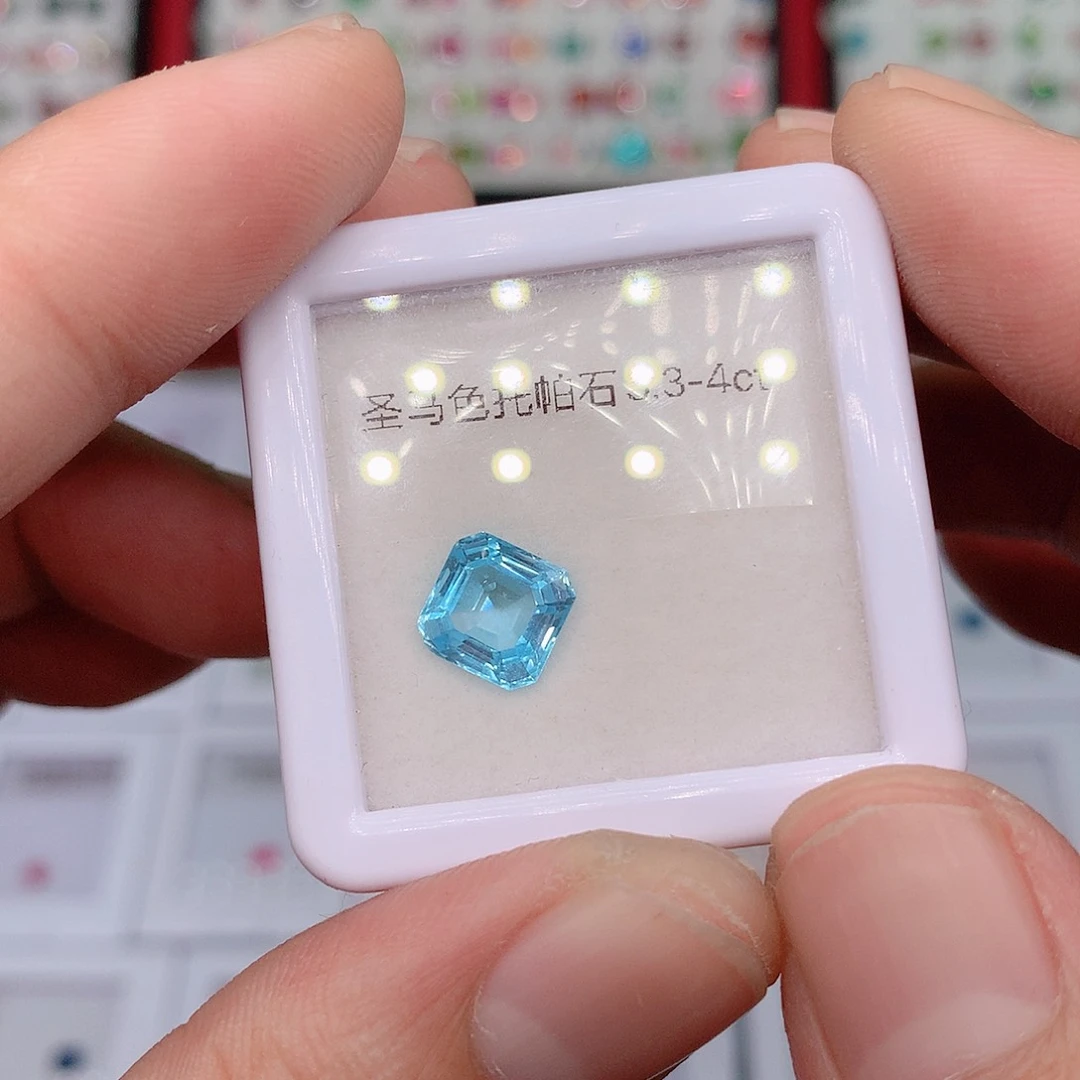 未镶嵌裸石托帕石3.4ct