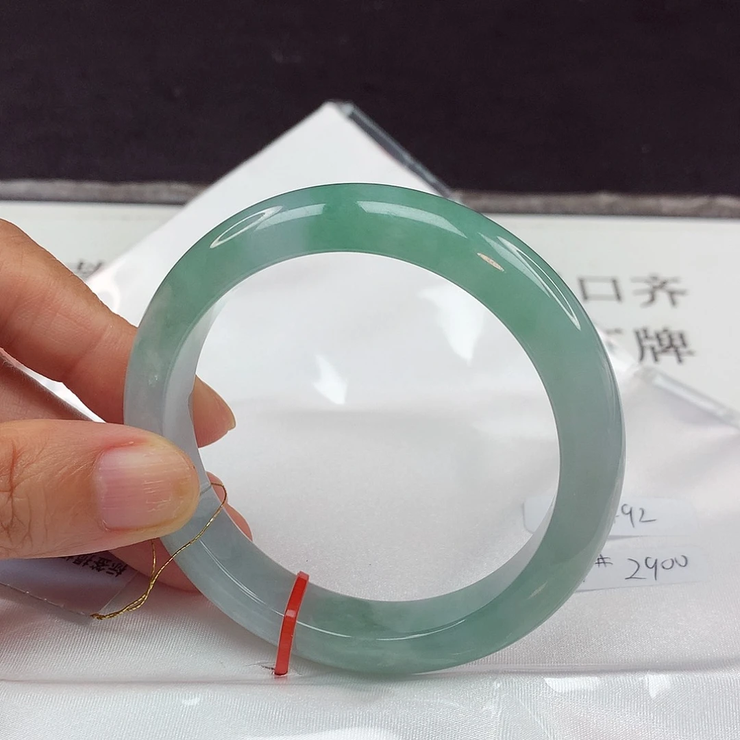 翡翠手镯未镶嵌57圈4492