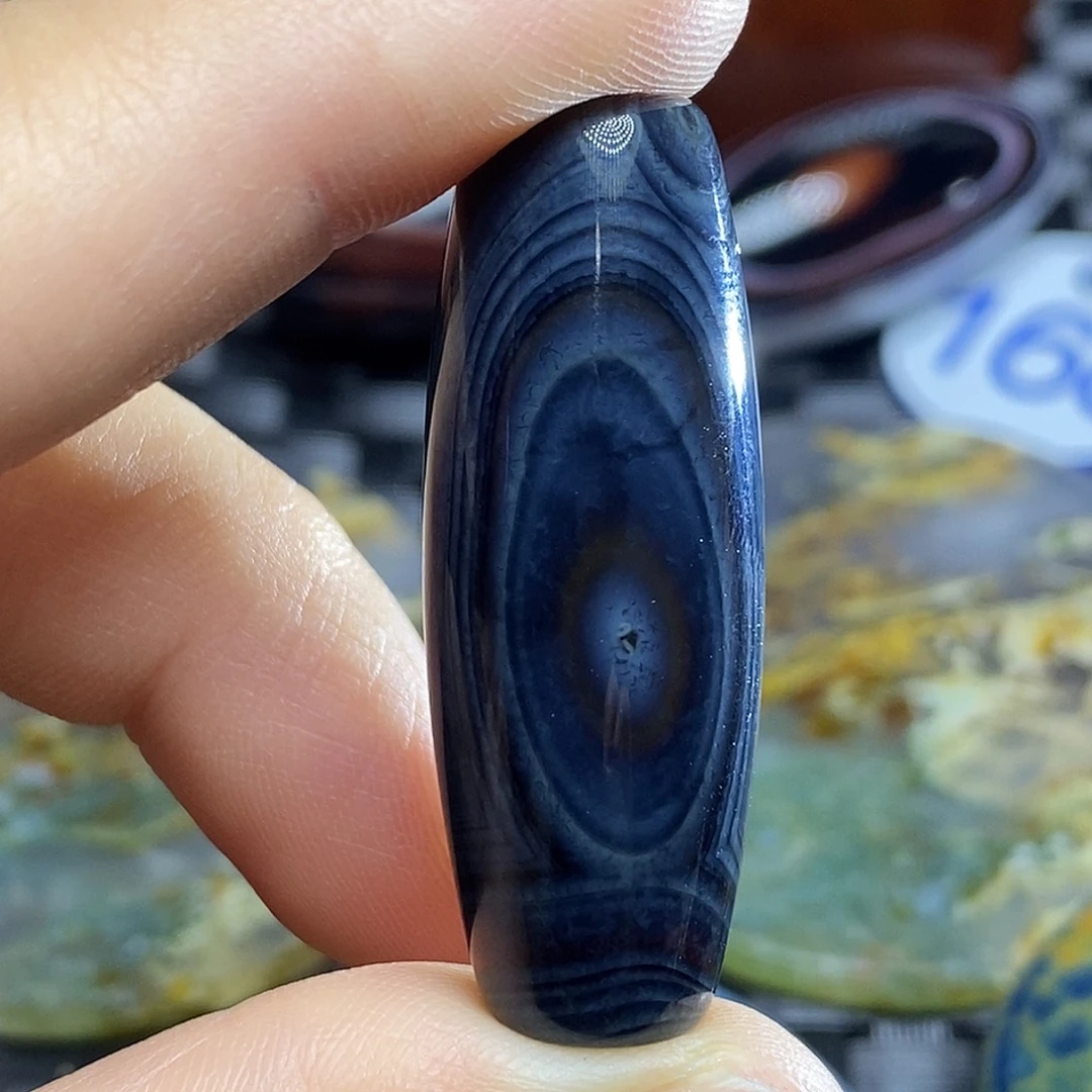 朝***拾未镶嵌颈饰玛瑙/玉髓