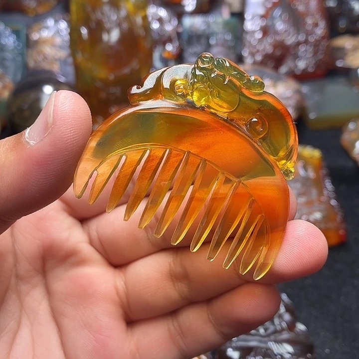 琥珀未镶嵌颈饰112