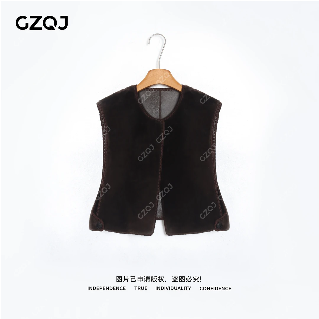 广州琴姐【安德烈】琥珀流光风高端羊皮毛一体无袖马甲外套女 98113