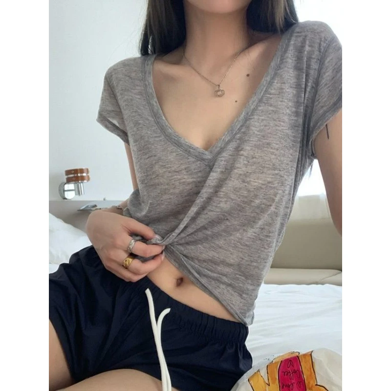 港味轻熟风领正肩纯色基础款短袖恤女夏新款小心机低胸锁骨小衫