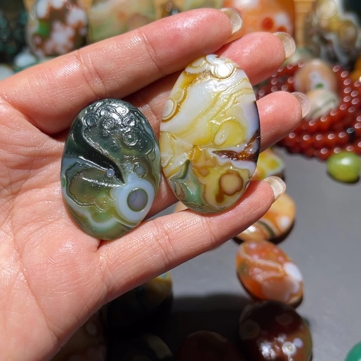 弦***子未镶嵌颈饰玛瑙/玉髓