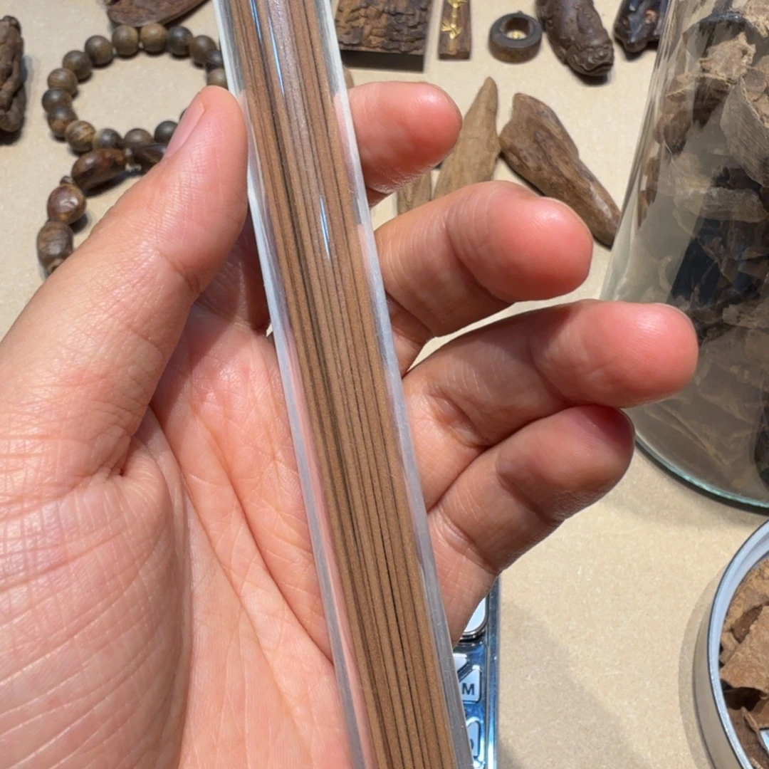雨***空一管线香海南香1.8克